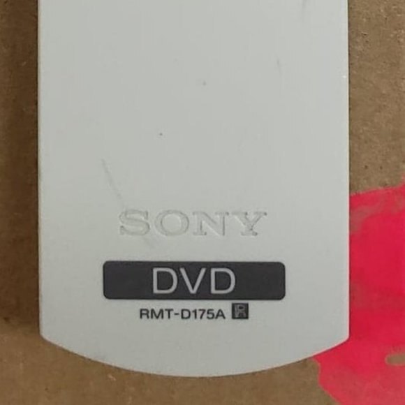 Sony DVD Remote RMT-D175A - Picture 4 of 6